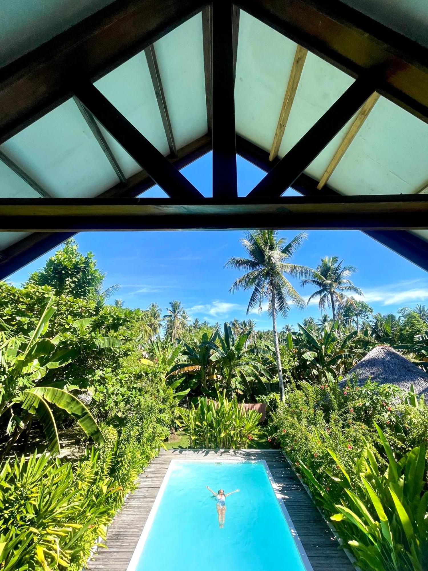 Secret Pool Villa Tuason Beach Хенераль-Луна Екстер'єр фото